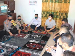 Polisi Tuban Hadiri 7 Hari Korban Kru KRI Nanggala-402 yang Gugur