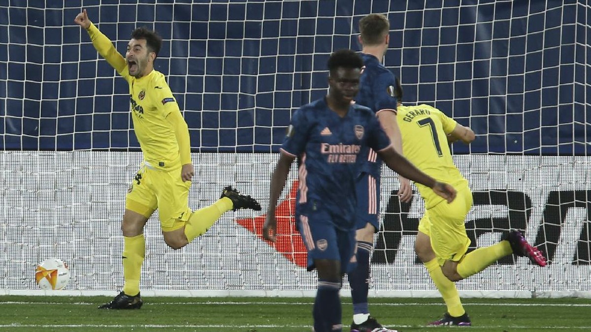 Villarreal unggul 2-0 atas Arsenal di babak pertama (Foto: AP/Alberto Saiz)