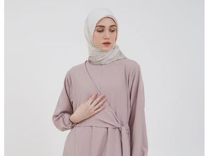 Tren Baju Lebaran 2021: Rekomendasi 10 Tunik Terbaru di Bawah Rp 200 Ribu Tren Baju Lebaran 2021: Rekomendasi 10 Tunik Terbaru di Bawah Rp 200 Ribu