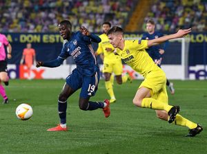 Karena Arsenal Begitu Berantakan di Babak Pertama