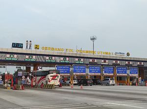 Minggu Sore, Tol Cikampek Utama Ramai Lancar Kedua Arah Minggu Sore, Tol Cikampek Utama Ramai Lancar Kedua Arah