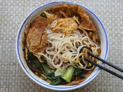 Nekat! Penjual Ini Campurkan Opium dalam Racikan Mienya Agar Pembeli Ketagihan