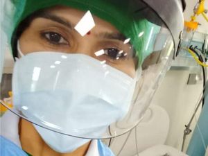 Cerita Perawat India Berjuang Selamatkan Pasien Corona hingga Napas Terakhir