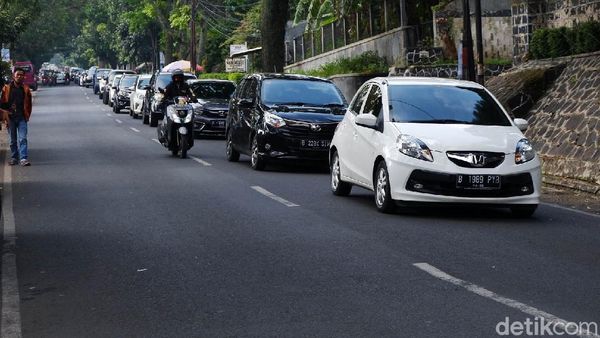 Dua Pekan Jelang Lebaran, Lalin di Ledeng-Lembang Bandung Ramai Lancar