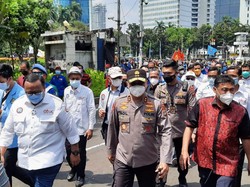 Massa Buruh Bawa Petisi Tolak UU Cipta Kerja ke MK dan Istana