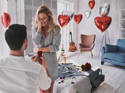 Sederhana nan Bermakna, Ini Ide Lamaran Romantis di Rumah