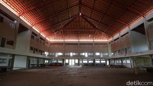 Penampakan Bangunan Mati di Lokasi Proyek Bukit Algoritma