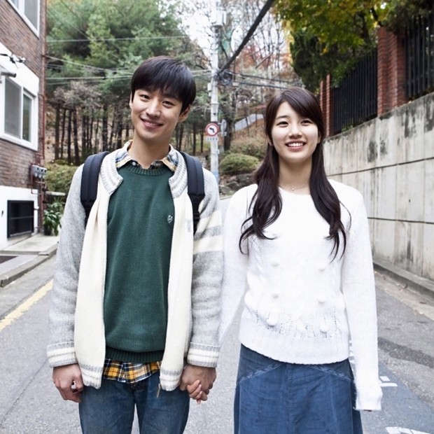 Potret Lee Je Hoon/sumber: www.instagram.com/leejehoon.s2/ Semakin dikenal sejak bintangi film Architecture 101.