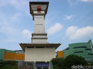 Potret Tugu Identitas Kudus yang Terlupakan Potret Tugu Identitas Kudus yang Terlupakan