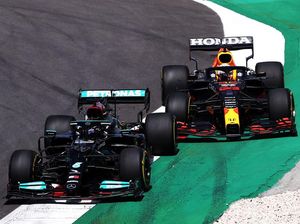 F1 GP Portugal: Hamilton Juara Kalahkan Verstappen F1 GP Portugal: Hamilton Juara Kalahkan Verstappen