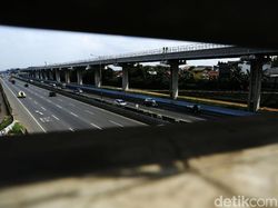 Ada Larangan Mudik, Jalan Tol Cikampek Lengang