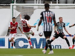 Babak I Newcastle Vs Arsenal: Elneny Bawa The Gunners Memimpin