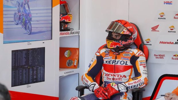 MotoGP - Spanish Grand Prix - Circuito de Jerez, Jerez, Spain - May 1, 2021 Repsol Honda's Marc Marquez before practice REUTERS/Jon Nazca