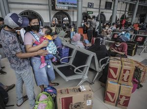 Perpanjangan PPKM Level 4, Anak di Bawah 12 Tahun Tetap Dilarang Naik KA Jarak Jauh Perpanjangan PPKM Level 4, Anak di Bawah 12 Tahun Tetap Dilarang Naik KA Jarak Jauh