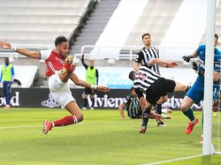 Newcastle Vs Arsenal: The Gunners Menang 2-0