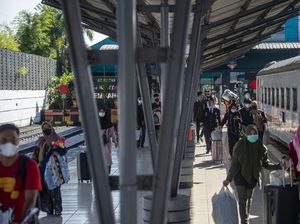 Potret Mudik Awal di Stasiun Kertapati Palembang