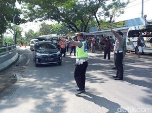 8 Travel Gelap dari Jakarta Kena Setop di Tegal