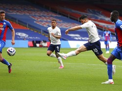 Silakan Lewati Rekor Gol Rooney, Aguero!