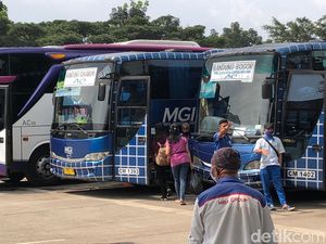 Kondisi Terminal Leuwi Panjang Bandung Jelang Larangan Mudik Lebaran