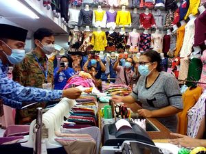 Ramai Soal Pungli Lurah, Ini Aturan Linmas di Solo Tarik Duit dari Warga