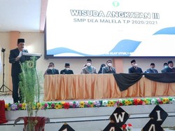 Wamenag Bicara Bahaya Belajar Agama yang Keliru hingga Peran Pesantren