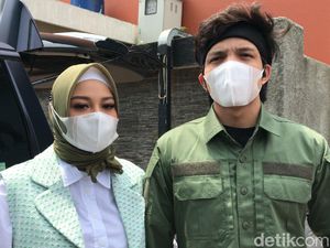 Atta Halilintar Bicara Soal Kemiripan Wajah Anaknya Usai Lihat Hasil USG Atta Halilintar Bicara Soal Kemiripan Wajah Anaknya Usai Lihat Hasil USG