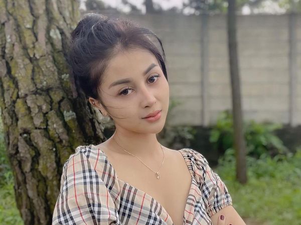 8 Potret Ghina Kamilla, YouTuber yang Jadi Copet Cantik di Preman Pensiun 5