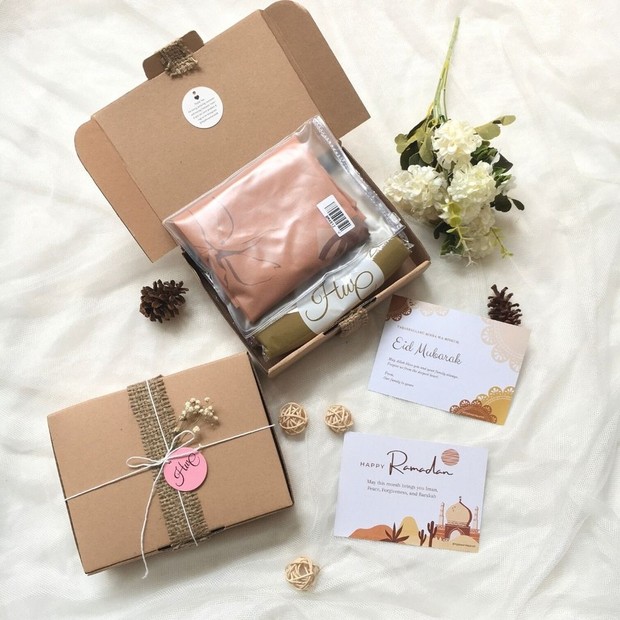 Hampers Hijab/shopee.co.id/hijabwanitacantik.official Hampers Hijab