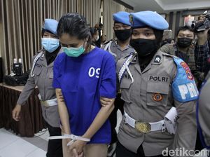 Mendatangi Salon Tempat Kerja Nani Peracik Takjil Sianida di Yogya Mendatangi Salon Tempat Kerja Nani Peracik Takjil Sianida di Yogya