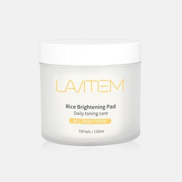 Lavitem Rice Brightening Pad mengandung essence rice brine yang mencerahkan wajah/shopee.co.id