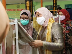 Tinjau Usaha Ecoprint Purbalingga, Kemnaker Akan Fasilitasi Pemasaran