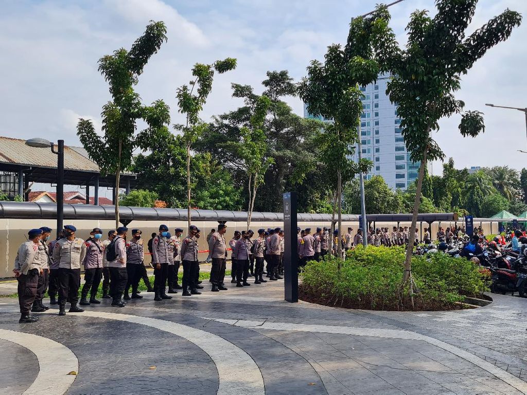 KRL Tak Berhenti di Tanah Abang Sore Nanti, Ini Alternatifnya KRL Tak Berhenti di Tanah Abang Sore Nanti, Ini Alternatifnya