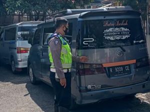 Angkut Pemudik, 5 Travel Gelap Diamankan Polisi di Bandung