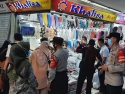 Diskon Baju di Thamrin City Bikin Kerumunan, Toko Langsung Ditutup!