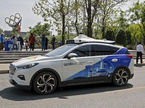 Kekhawatiran di Balik Meluncurnya Robotaxi di China