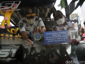 Stiker Khusus Bus buat Angkut Penumpang saat Larangan Mudik Tak Bisa Dipalsukan