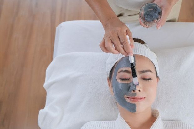 Clay Mask/freepik.com