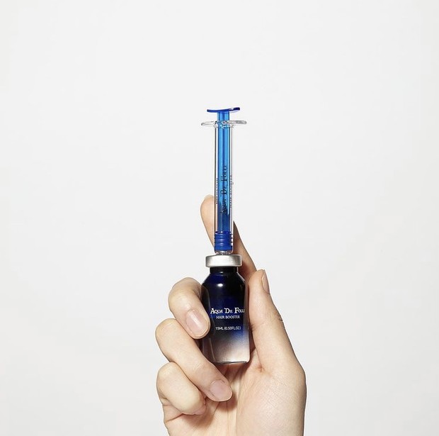 Aqua de Folli Hair Booster.