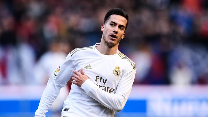 PAMPLONA, SPAIN - FEBRUARY 09: Lucas Vazquez of Real Madrid CF reacts during the Liga match between CA Osasuna and Real Madrid CF at El Sadar Stadium on February 09, 2020 in Pamplona, Spain. (Photo by Juan Manuel Serrano Arce/Getty Images)