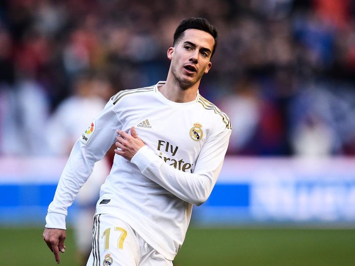 PAMPLONA, SPAIN - FEBRUARY 09: Lucas Vazquez of Real Madrid CF reacts during the Liga match between CA Osasuna and Real Madrid CF at El Sadar Stadium on February 09, 2020 in Pamplona, Spain. (Photo by Juan Manuel Serrano Arce/Getty Images)