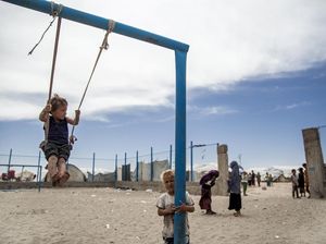 Mengintip Kamp Pengungsian Keluarga ISIS di Suriah Mengintip Kamp Pengungsian Keluarga ISIS di Suriah