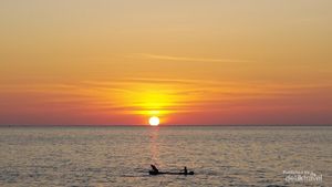 Lepas Penat Melihat Foto-foto Sunset yang Indah