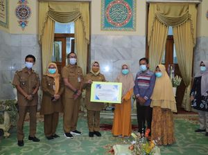 Pemkab Serang Biayai Kuliah Anak Buruh ke Fakultas Kedokteran