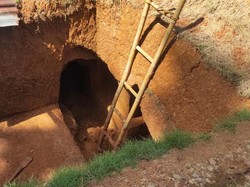 Kisah Kakek Bercangkul 2 Tahun Bangun Rumah Bawah Tanah