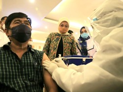 May Day, Kemnaker dan Kemenkes Gelar Vaksinasi 1.000 Buruh