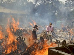 Krisis Masih Berlanjut, Kematian Corona di India Tembus Seperempat Juta!