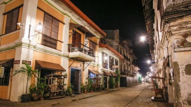 Casa Gamboa, Filipina