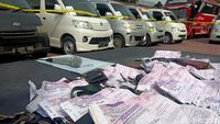 Angkut Penumpang Ilegal, 32 Travel Gelap Kena Tilang di Karawang