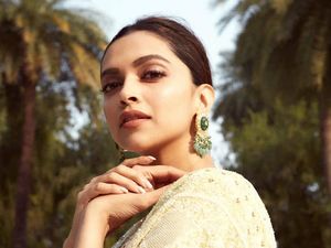 Deepika Padukone Terima Tantangan Adegan Panas di Film Terbaru