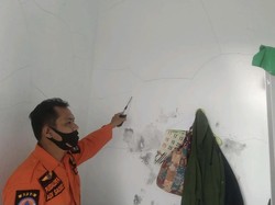 Dinding Rumah Sakit di Mentawai Sumbar Retak Akibat Gempa M 5,7